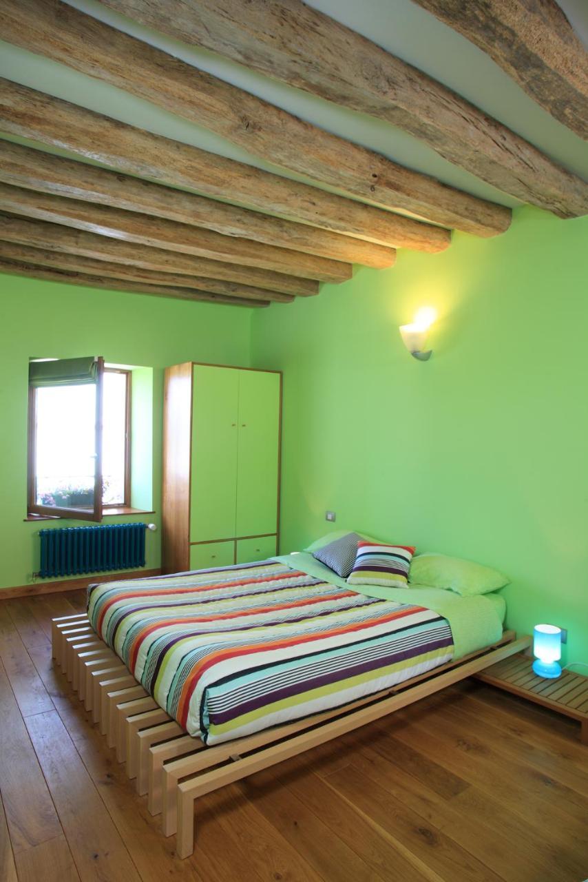 Maison D'Hotes Les Rainettes Breuillet  Bagian luar foto