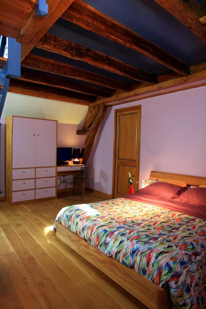 Maison D'Hotes Les Rainettes Breuillet  Bagian luar foto